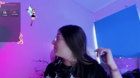 Snapshot of milly_kenner chatting on 11/24/25, 06:18 MILLY online show from 11/24/25, 06:18