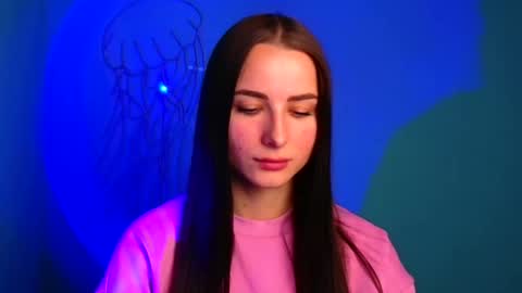 Milly online show from 10/06/25, 11:18