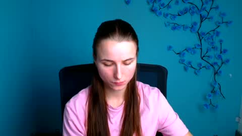 Snapshot of milly_liss chatting on 06/18/26, 09:14 Milly online show from 06/18/26, 09:14