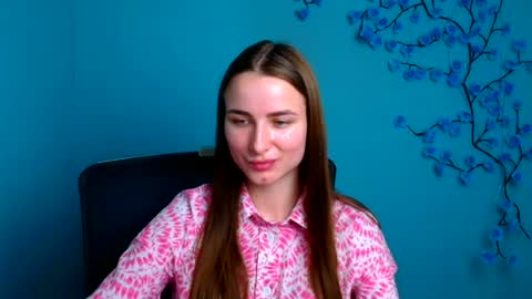 Snapshot of milly_liss chatting on 06/26/26, 06:07 Milly online show from 06/26/26, 06:07