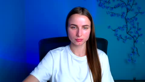 Snapshot of milly_liss chatting on 06/29/26, 10:15 Milly online show from 06/29/26, 10:15