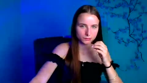 Snapshot of milly_liss chatting on 07/02/26, 06:19 Milly online show from 07/02/26, 06:19