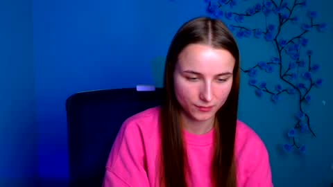 Snapshot of milly_liss chatting on 07/20/26, 10:50 Milly online show from 07/20/26, 10:50