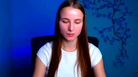 Snapshot of milly_liss chatting on 07/23/26, 05:49 Milly online show from 07/23/26, 05:49