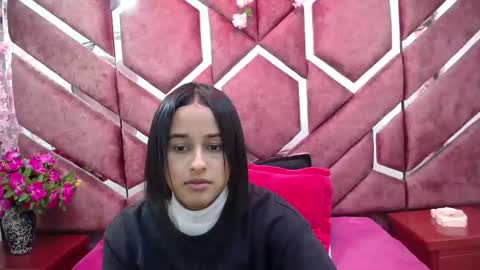 Snapshot of milly_print chatting on 02/18/25, 02:27 Milly Print online show from 02/18/25, 02:27