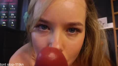 Snapshot of milly_shy chatting on 01/09/25, 10:41 Milly online show from 01/09/25, 10:41