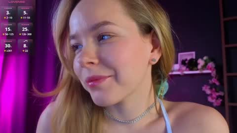 Snapshot of milly_shy chatting on 01/19/25, 02:28 Milly online show from 01/19/25, 02:28