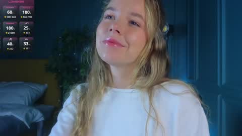 Snapshot of milly_shy chatting on 09/26/25, 06:39 Milly online show from 09/26/25, 06:39