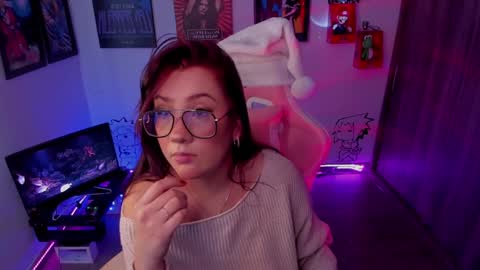 Monkey D Maddie online show from 12/05/24, 08:33