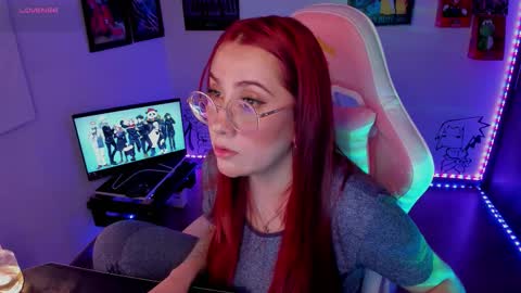 Monkey D Maddie online show from 09/19/25, 03:19