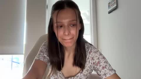 Milly online show from 11/12/25, 12:44