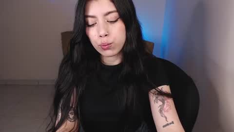 Emily  online show from 06/16/26, 09:23