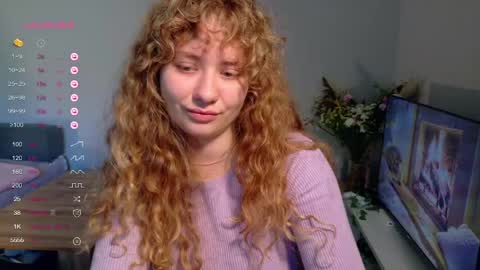 Snapshot of milounee chatting on 05/22/26, 07:48 milounee online show from 05/22/26, 07:48