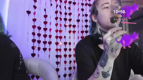 milten_trish online show from 03/10/25, 12:40