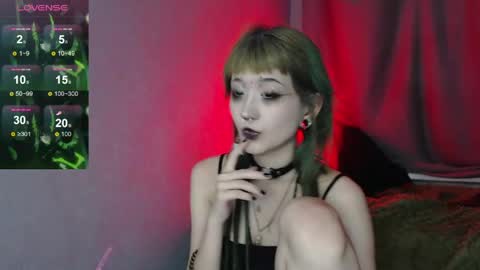 Snapshot of milten_trish chatting on 04/26/26, 01:58 milten_trish online show from 04/26/26, 01:58