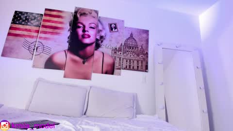 Snapshot of milu_cooper chatting on 12/19/24, 10:24 milu modelo independiente .onlyfans kmila model online show from 12/19/24, 10:24