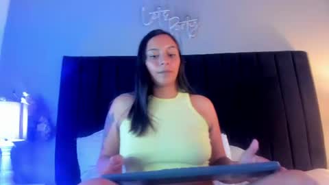milu_dh online show from 07/15/26, 05:12