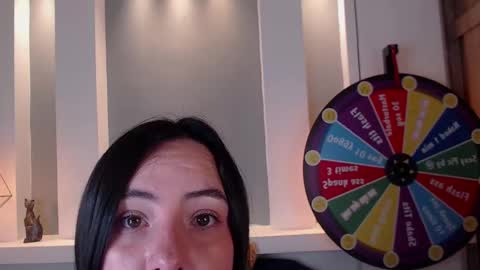 Snapshot of milu_w4llace chatting on 03/10/25, 10:55 Milu Wallace online show from 03/10/25, 10:55