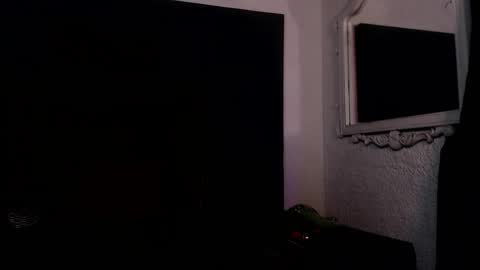 Milu Wallace  online show from 01/17/26, 07:39