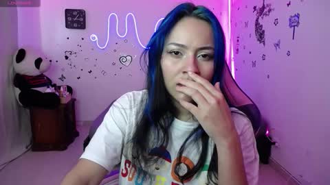 Snapshot of milusolers chatting on 12/14/25, 01:38 Milusolers online show from 12/14/25, 01:38