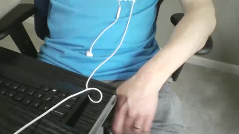 milwaukeebadger24 online show from 04/17/26, 08:34