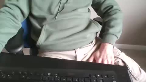 milwaukeebadger24 online show from 04/18/26, 03:16