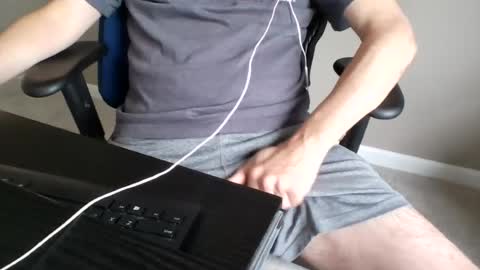 milwaukeebadger24 online show from 07/31/26, 05:12
