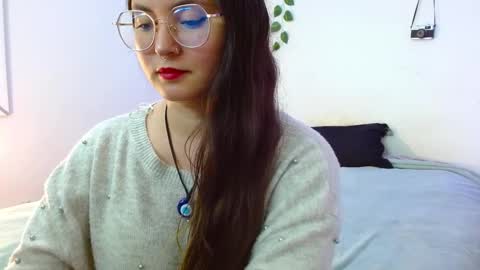 mily_baker online show from 01/07/25, 10:30