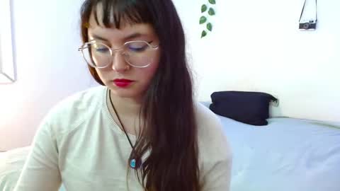 mily_baker online show from 01/10/25, 10:15