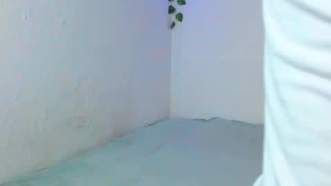 mily_baker online show from 01/27/25, 06:09