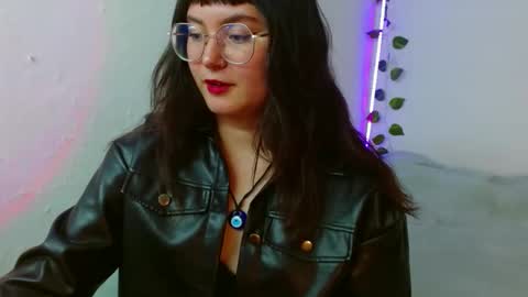 mily_baker online show from 02/15/25, 11:36