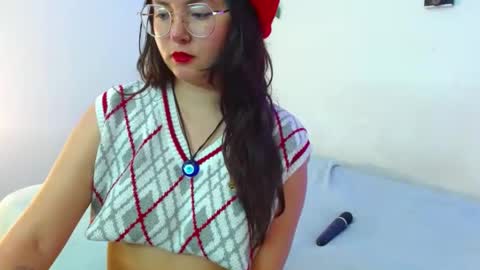 mily_baker online show from 03/05/25, 05:39