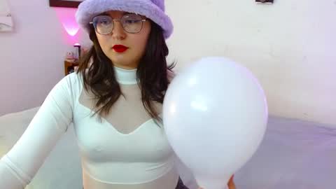mily_baker online show from 06/03/26, 06:24