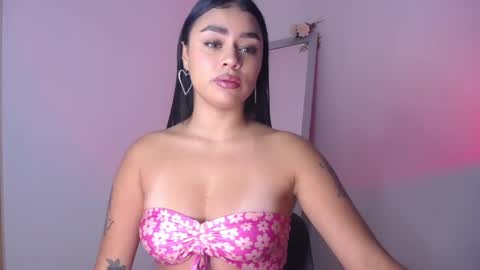 Mily Ortiz online show from 10/01/25, 07:09