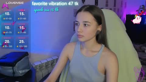 Snapshot of milyamess chatting on 03/09/25, 04:00 Emily online show from 03/09/25, 04:00