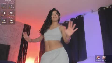 Snapshot of milyferrer chatting on 05/20/26, 02:18 Mily online show from 05/20/26, 02:18