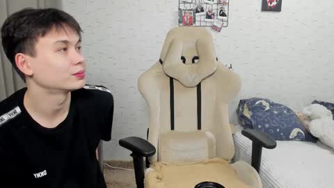 Milena and Jasper online show from 02/22/25, 02:52