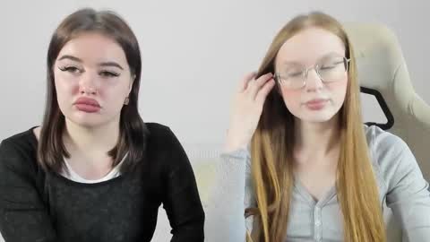 Milena and Jasper online show from 02/02/26, 05:11