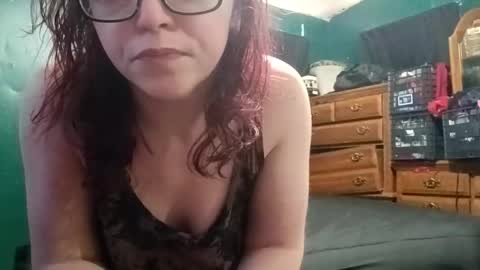 mimi142 online show from 04/03/26, 07:23