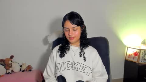 Snapshot of mimi_sa chatting on 05/02/26, 12:26 Mimii online show from 05/02/26, 12:26