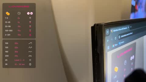 Snapshot of mimifoxz chatting on 12/08/24, 11:51 Mimi online show from 12/08/24, 11:51