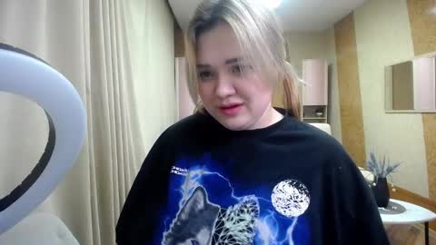 mimimishel_69 online show from 02/14/25, 02:18