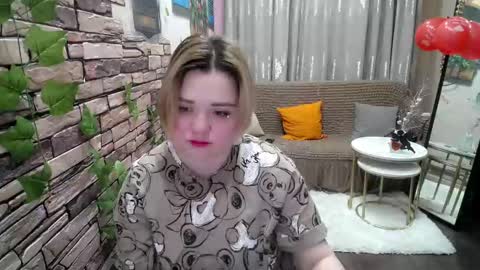 mimimishel_69 online show from 02/21/25, 03:32