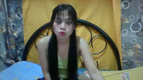 mimiyolove online show from 02/17/25, 05:43