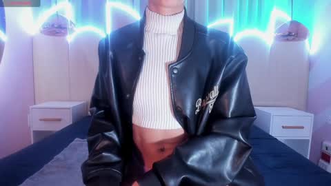 Minji online show from 02/06/25, 11:43
