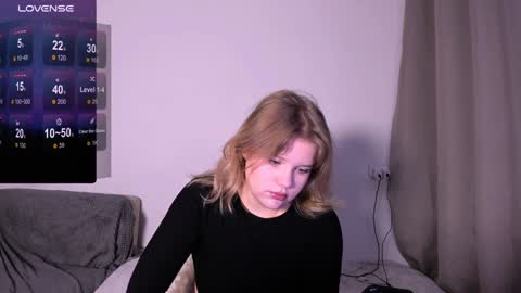 hi Im Mina  online show from 12/24/24, 02:21