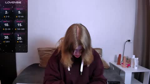 hi Im Mina  online show from 02/06/25, 04:53