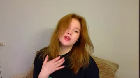 Snapshot of mina27372 chatting on 02/09/26, 09:57 hi Im Mina online show from 02/09/26, 09:57