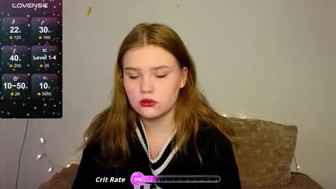 Snapshot of mina27372 chatting on 02/18/26, 09:16 hi Im Mina online show from 02/18/26, 09:16