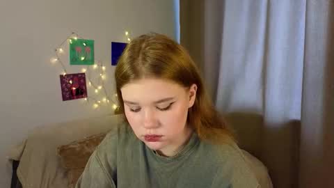 hi Im Mina  online show from 03/20/26, 04:50